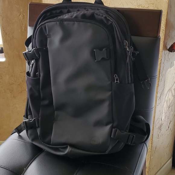 dell laptop backpack